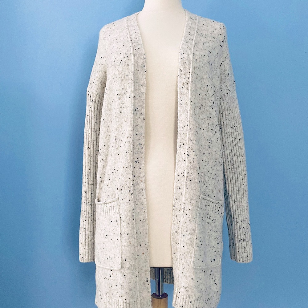 Abercrombie & Fitch Oatmeal Fuzzy Cardigan